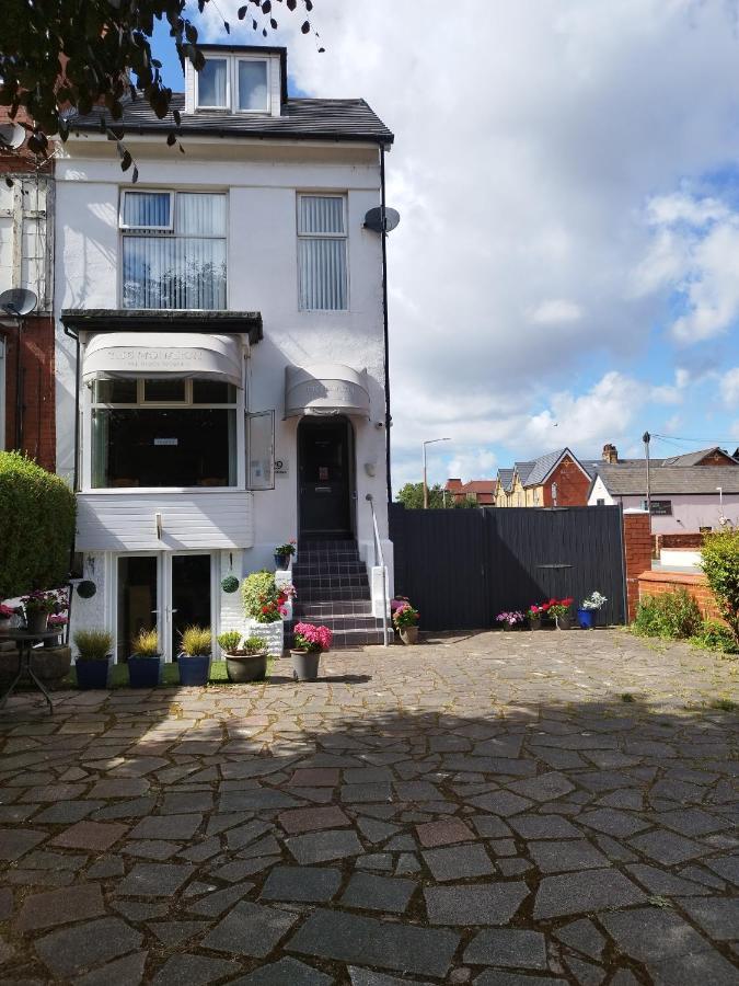The Monarch Bed & Breakfast Lytham St Annes Bagian luar foto