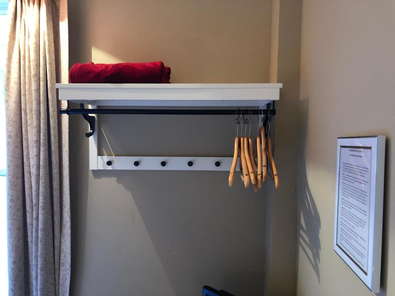The Monarch Bed & Breakfast Lytham St Annes Bagian luar foto